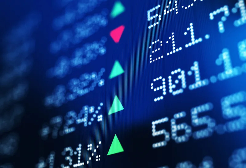 QQQ Wobbly as Big Tech Earnings Begin