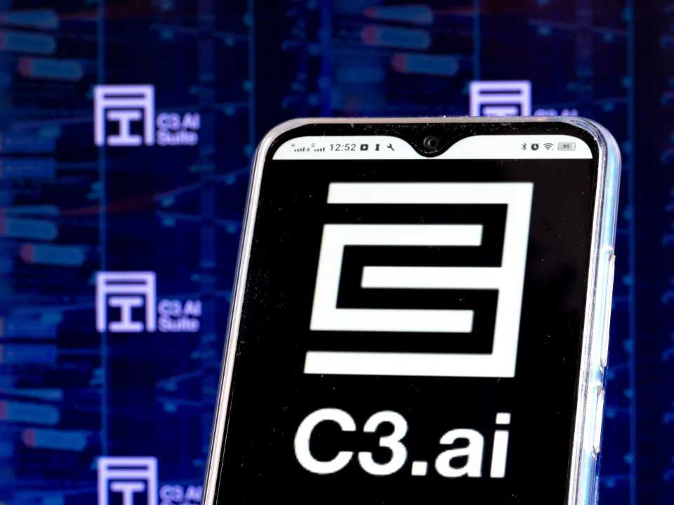 C3.ai stock tumbles 8% amid weak subscription revenue