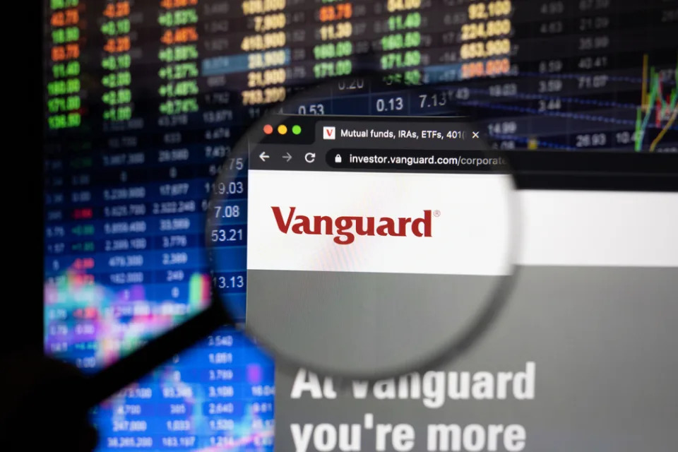 Can Vanguard Crack Europe’s Top 3 ETF issuers?