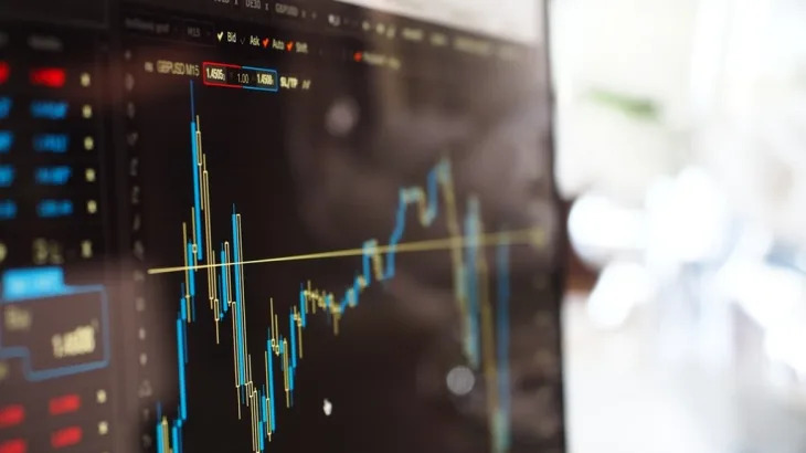 Dow, S&P 500 Close at Record Highs