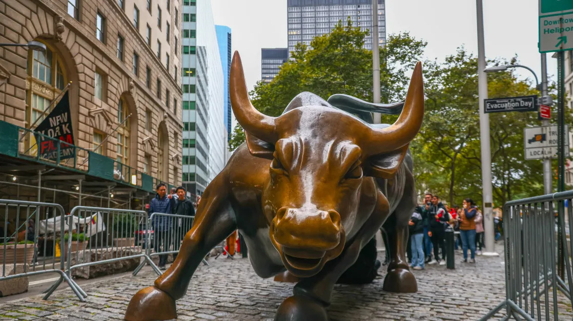 Wells Fargo issues Wall Street's most bullish forecast yet for the stock market in 2025