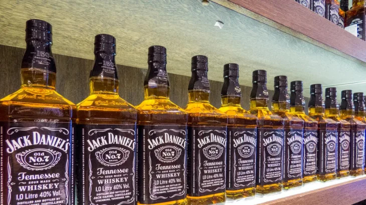 Brown-Forman Affirms Fiscal 2025 Outlook, Eyeing Stronger Second Half Than First; Stock Climbs