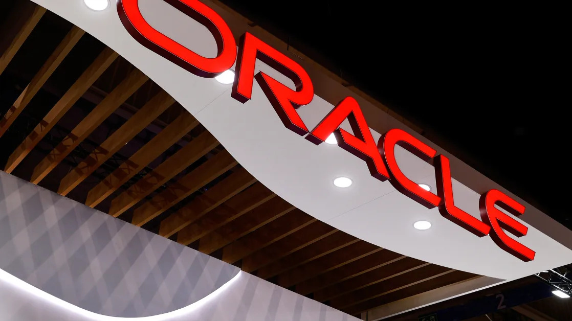 Oracle revenue misses Wall Street estimates amid stiff cloud competition