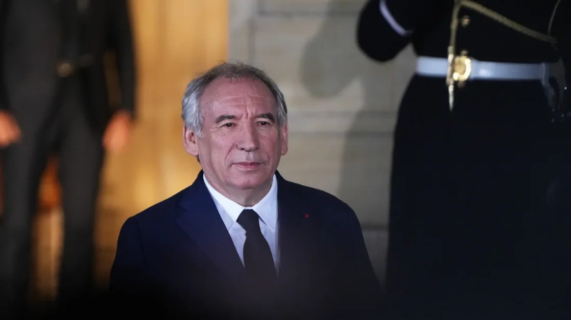 French Bonds, Stocks Slip After Moody’s Downgrades Credit Rating