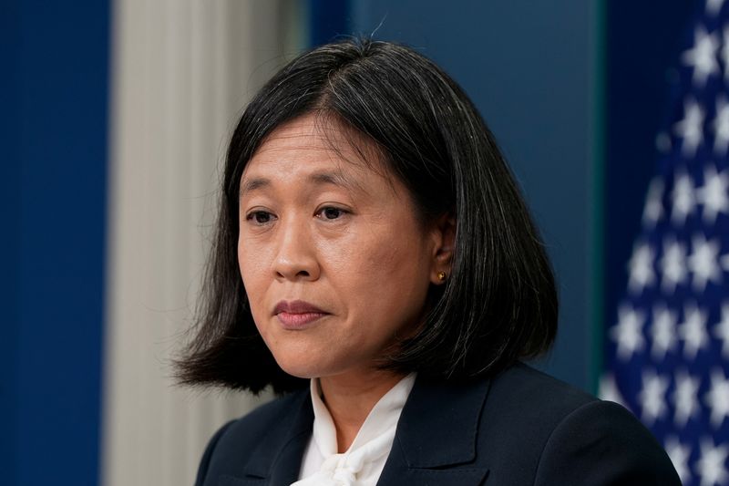 Democrats urge end to trade deal investor protections as USTR denies secret talks