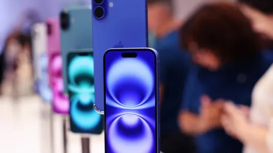 Apple could hit a $4 trillion market cap by early 2025