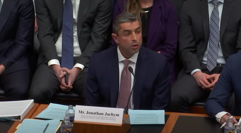 Former CFTC chair criticizes STABLE Act amid calls for urgent regulatory clarity
