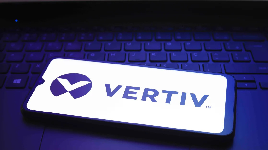 Vertiv Holdings Stock Sinks on AI Data Center Demand Concerns