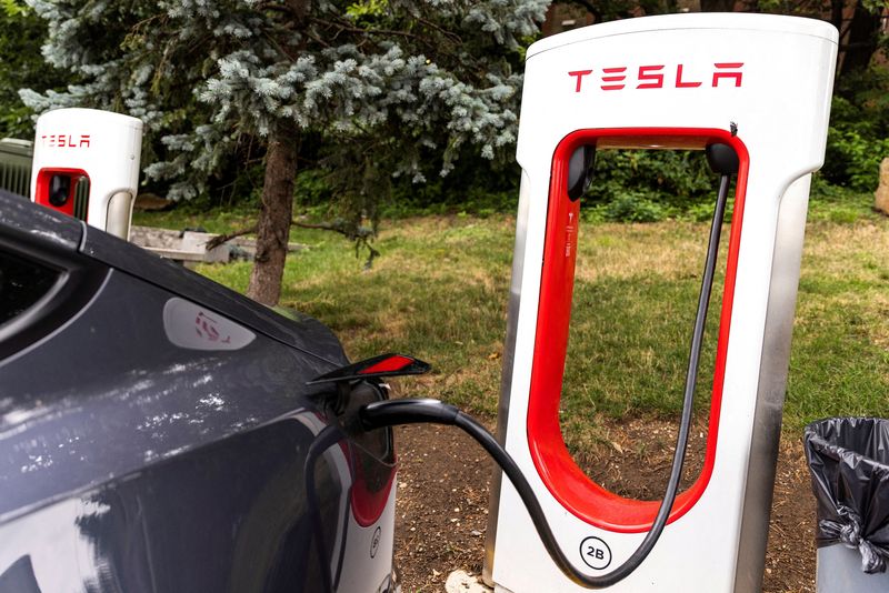 Senators propose killing US EV tax credit, new $1,000 tax for road repairs