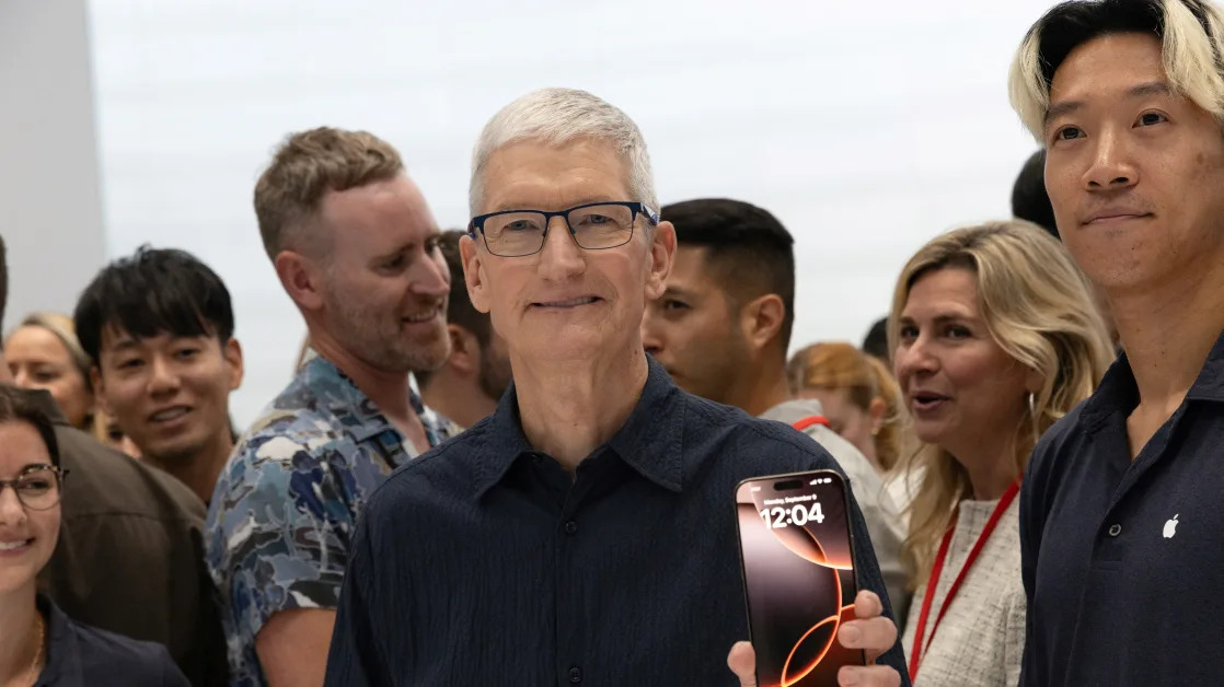 Wall Street's Apple euphoria 'misplaced,' Jefferies analyst says