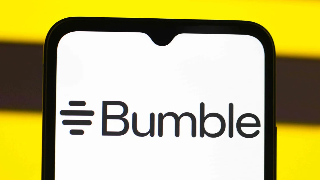 Bumble Stock Tumbles as Users Depart, Issues Soft Outlook