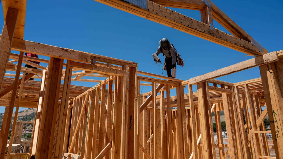 Toll Brothers Stock Slides on Earnings Miss as Affordability Concerns Pressure Sales