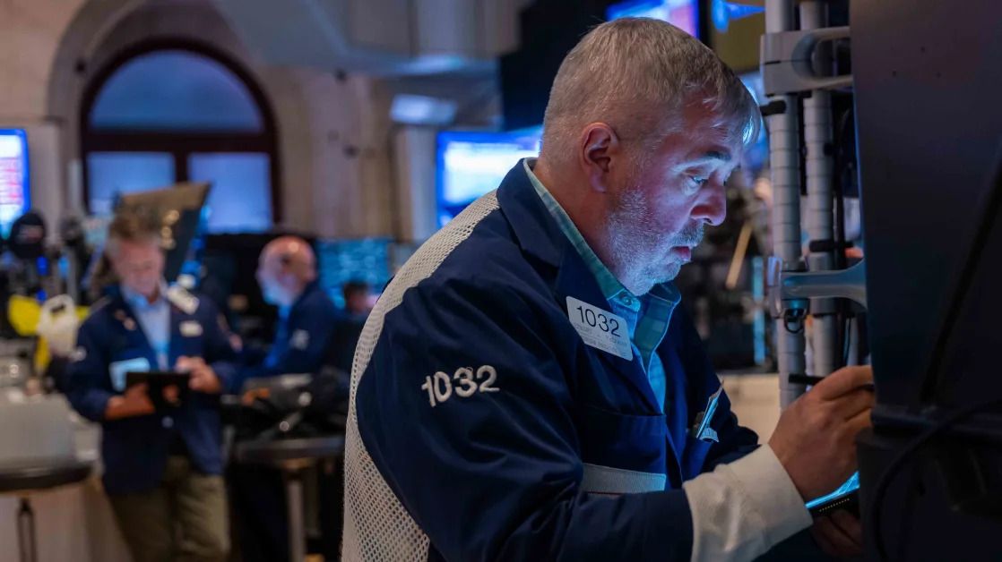 Why Small-Cap Stocks Slid Further Into Correction Territory on Monday