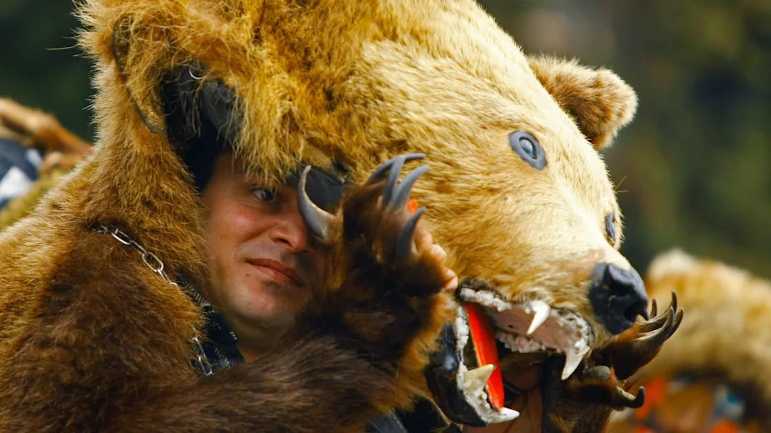 Do traders think the stock market looks frothy and overvalued?