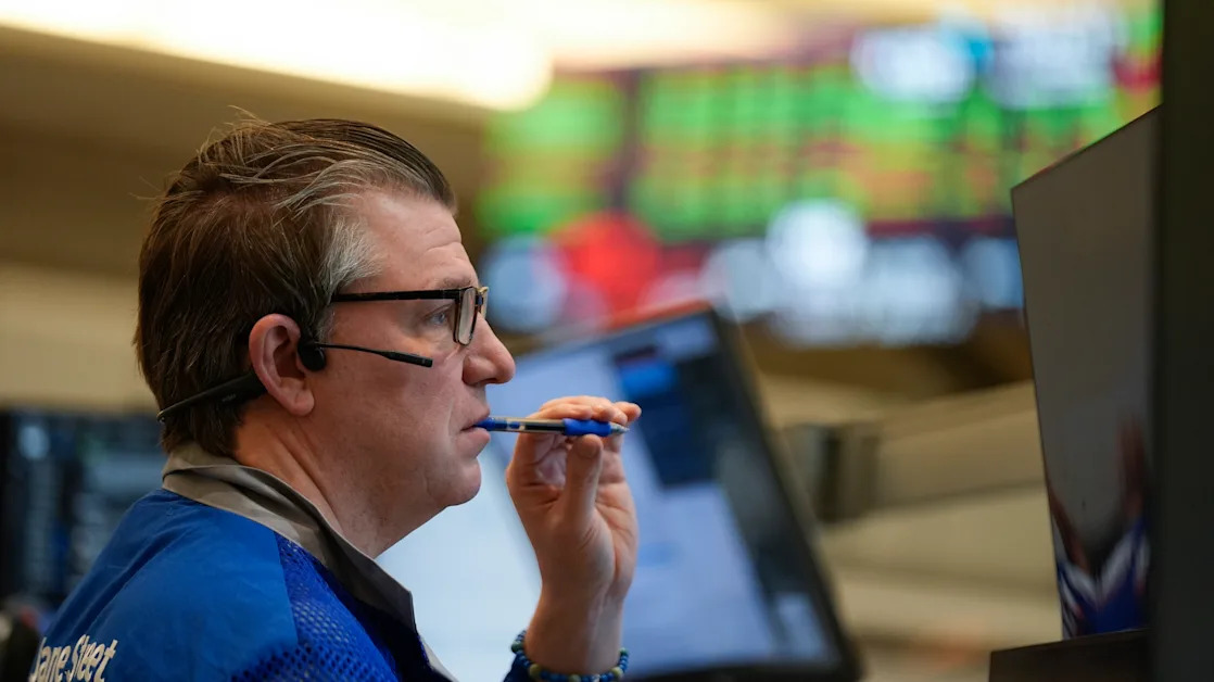 Stock market today: Nasdaq, S&P 500 sell-off as Nvidia sinks 8%, Trump reiterates tariff plans