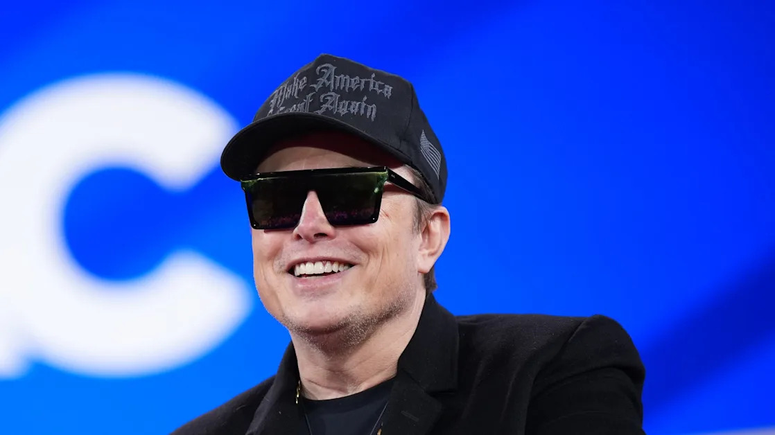 Tesla investors furious at stock’s plunge turn tables on CEO Elon Musk