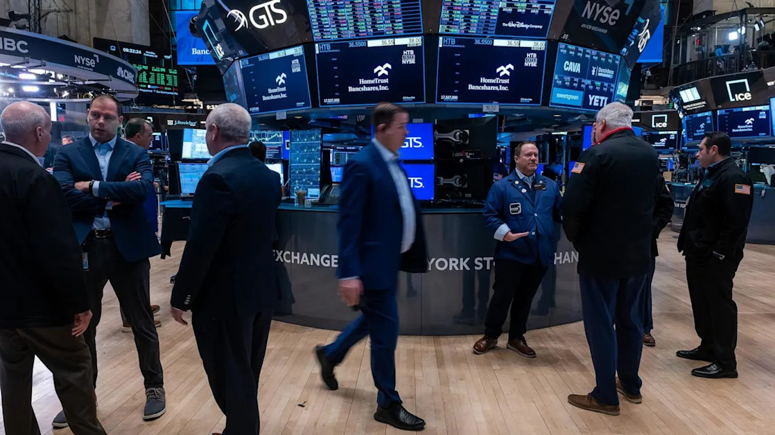 Stocks tumble as Trump tariffs create 'uncertainty' in markets