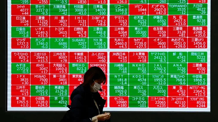 Bond market extends selloff after seismic German spending pledge