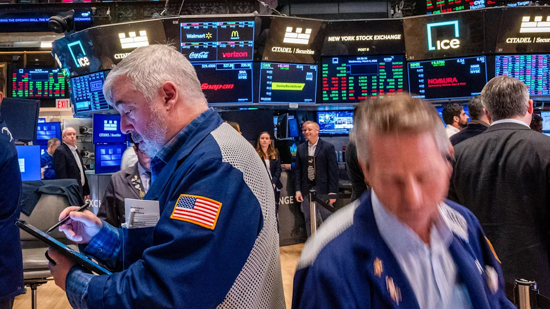 Stocks fall as markets grapple with Trump's rapid shifts in tariff policy