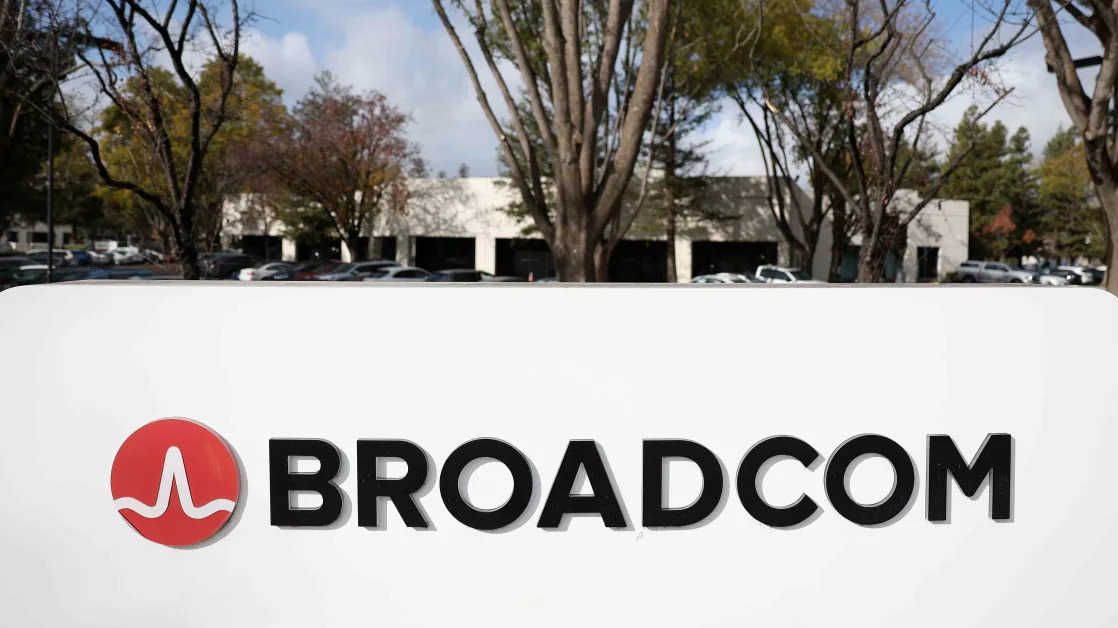Broadcom Stock Jumps as Results, Outlook Show Robust AI Chip Demand