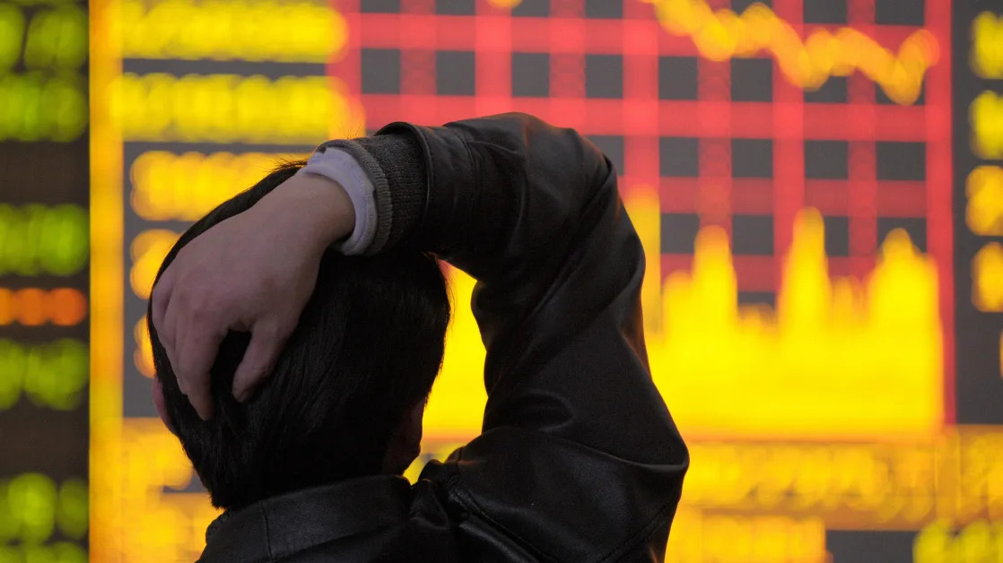 Stock investors are hovering near a make-or-break level in the market