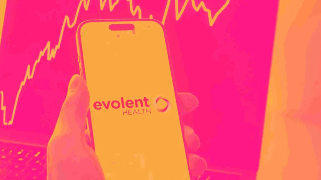 3 Reasons to Sell EVH and 1 Stock to Buy Instead