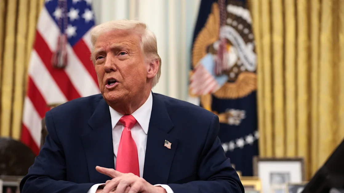 Trump Says He Doesn’t See US Recession, Downplays Market Turmoil