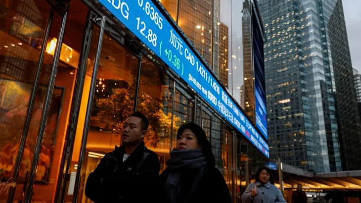 Asia hedge funds outperform US peers as markets sell off