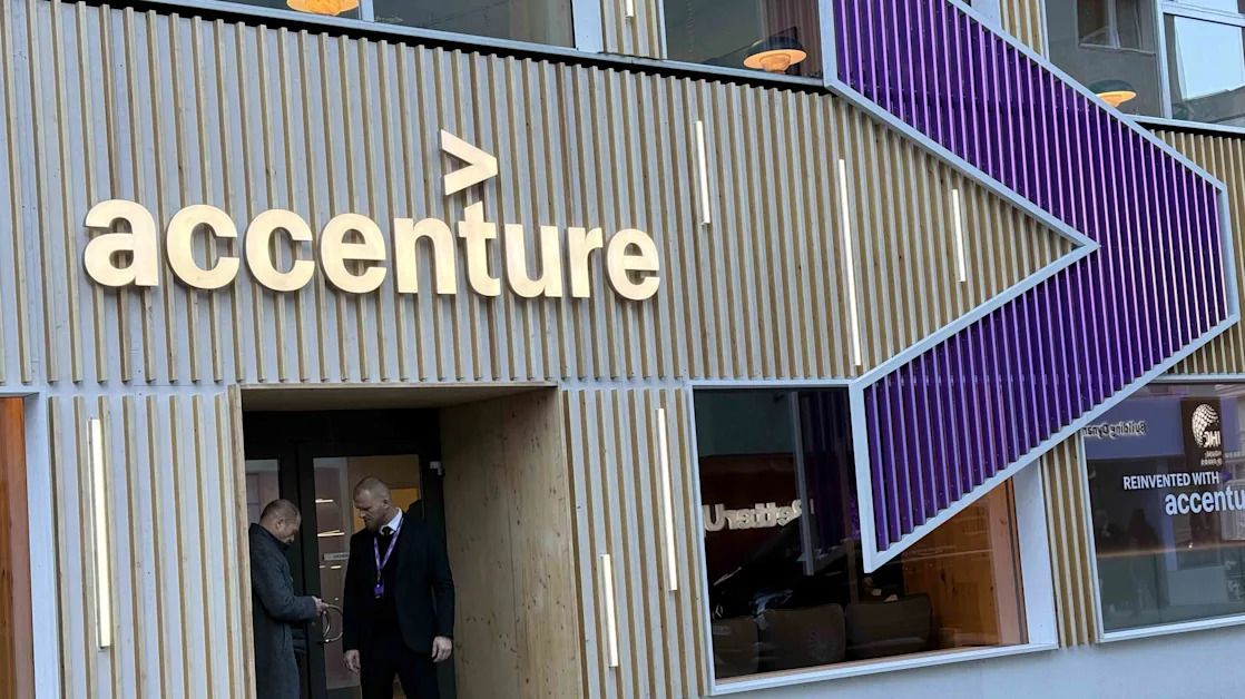 Accenture Stock Sinks as Profit Falls Short, CEO Says Government Sales Slowing