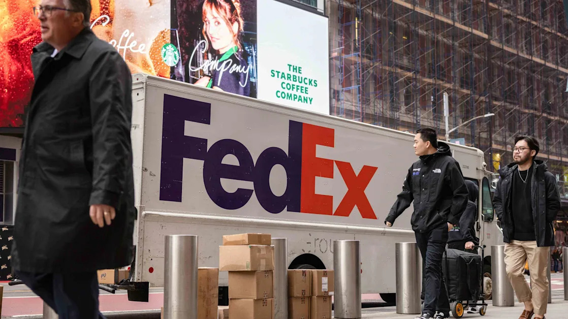FedEx Stock Sinks as Analysts Cut Price Targets After Shipper Slashed Its Outlook
