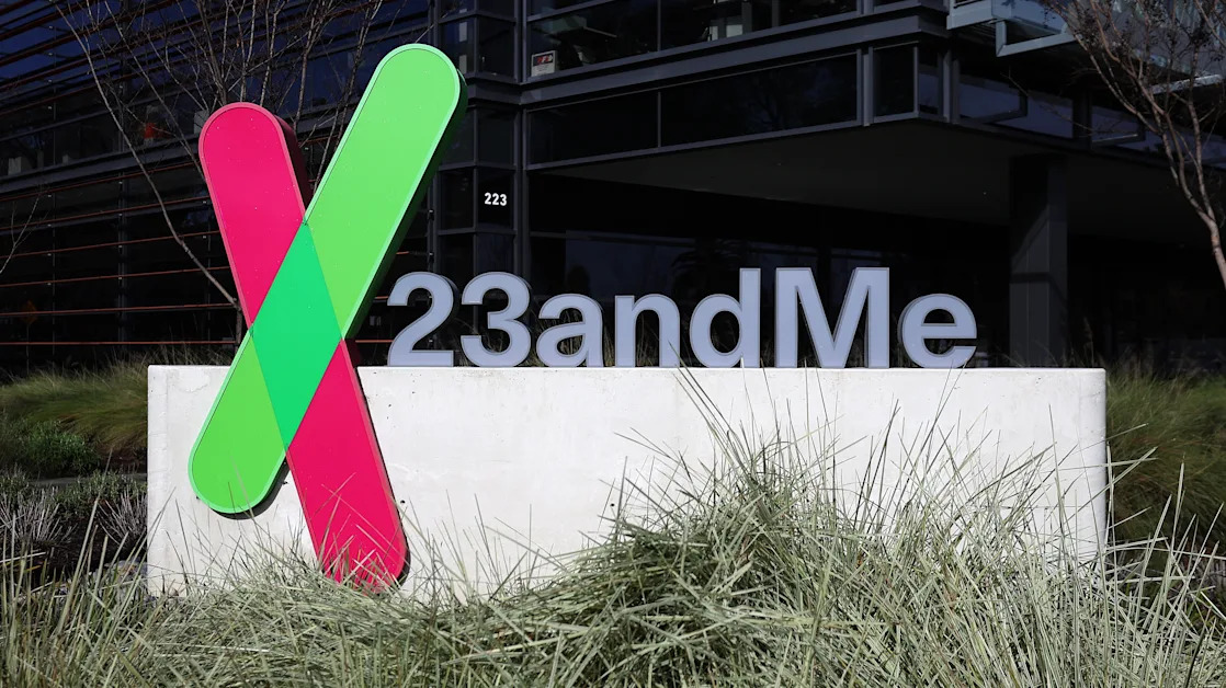 23andMe stock plunges following bankruptcy, CEO exit