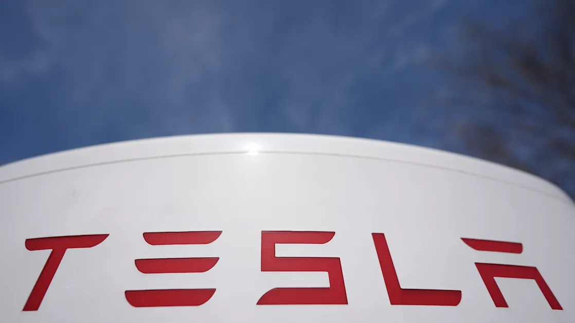 Tesla stock surges nearly 12% to lead 'Magnificent 7' stocks higher as tariff worries ease