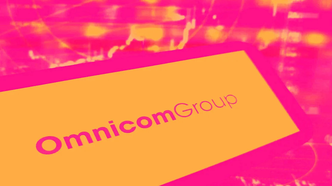 3 Reasons to Avoid OMC and 1 Stock to Buy Instead