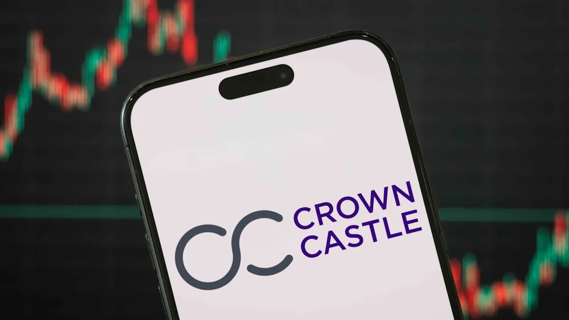 Crown Castle Stock Drops on CEO Termination After Under 1 Year at Helm