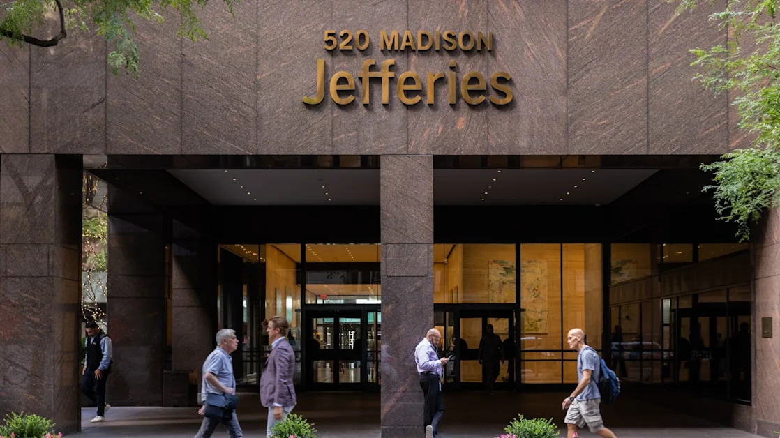 Jefferies Profit Drops on Pullback in Deals, Capital Markets