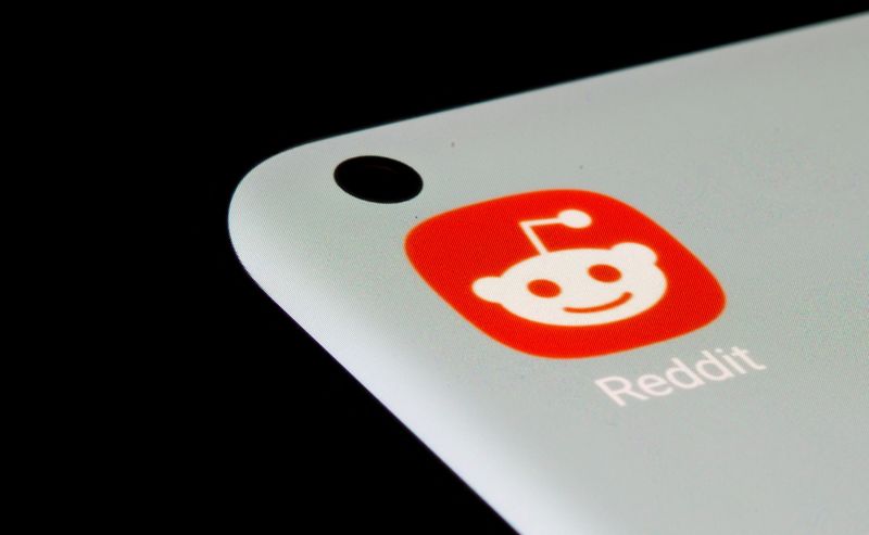 Reddit, X back up after outages impact US users, Downdetector shows