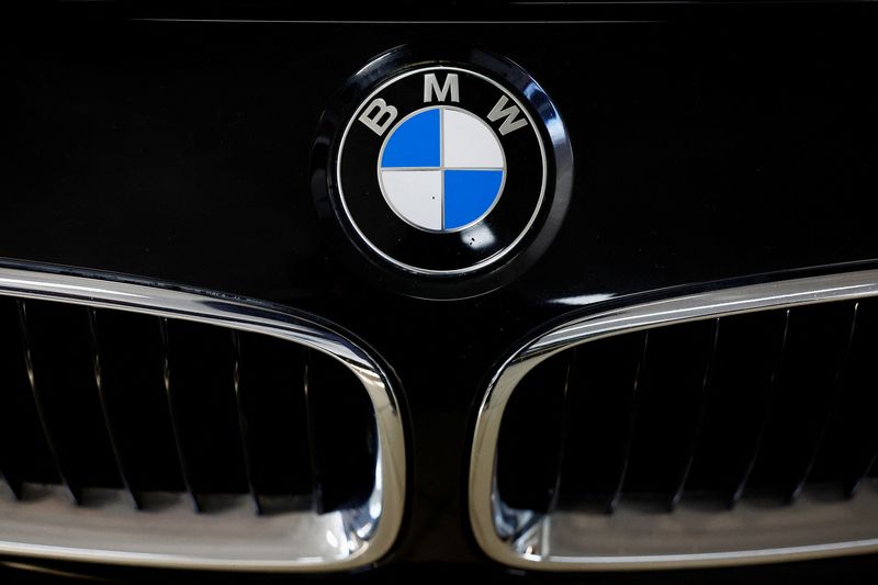 German minister, autos lobby call for urgent EU-US talks over tariffs