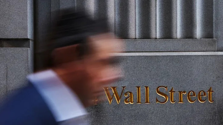 Wobbly US stocks face test with tariffs, jobs data