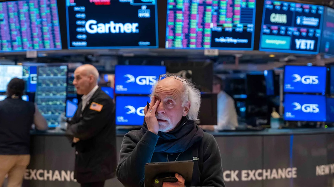 Why the Magnificent Seven Stocks Just Had Their Worst Month and Quarter on Record
