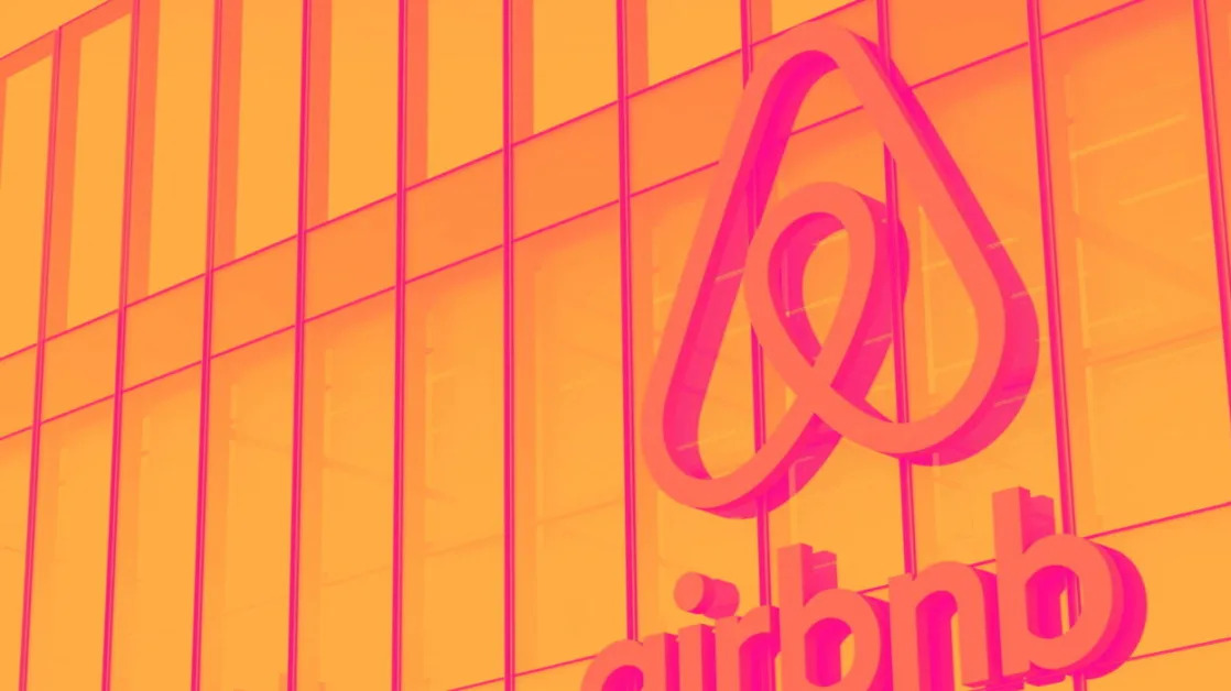 Unpacking Q4 Earnings: Airbnb (NASDAQ:ABNB) In The Context Of Other Consumer Internet Stocks