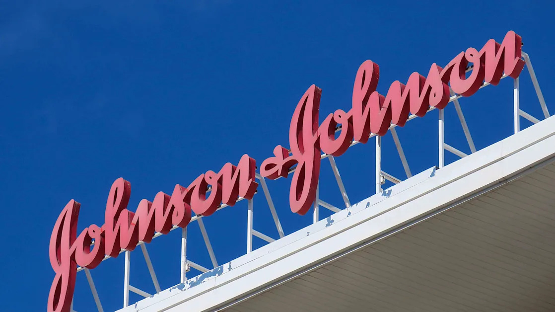 J&J Stock Slumps as Company Fails to Settle Talc Cases