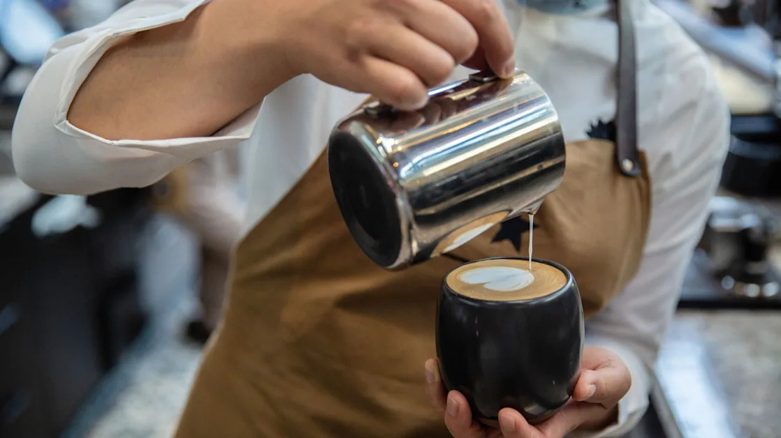 Coffee Drops as Trump Tariffs Spur Market Selloff, Demand Fears