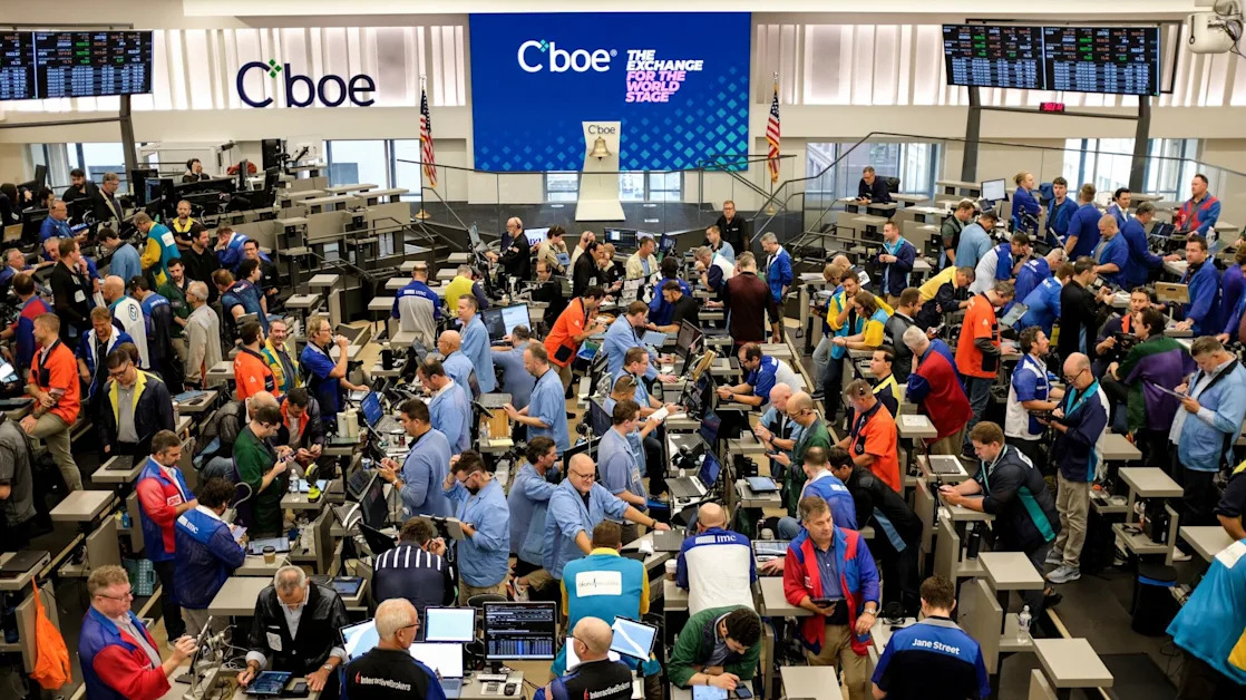 VIX Closes at Highest Since 2020 as Stock Slide Accelerates