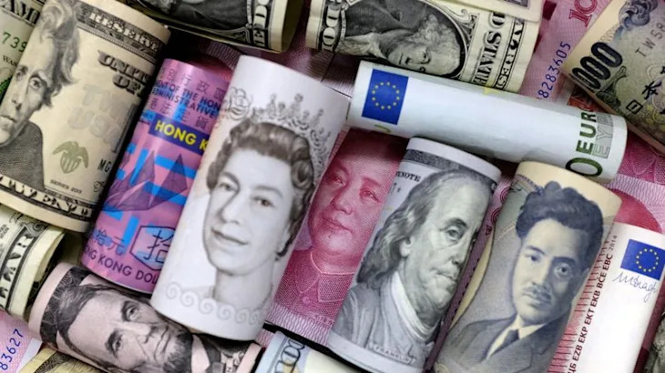 Global money market inflows surge as trade tariffs stoke slowdown fears