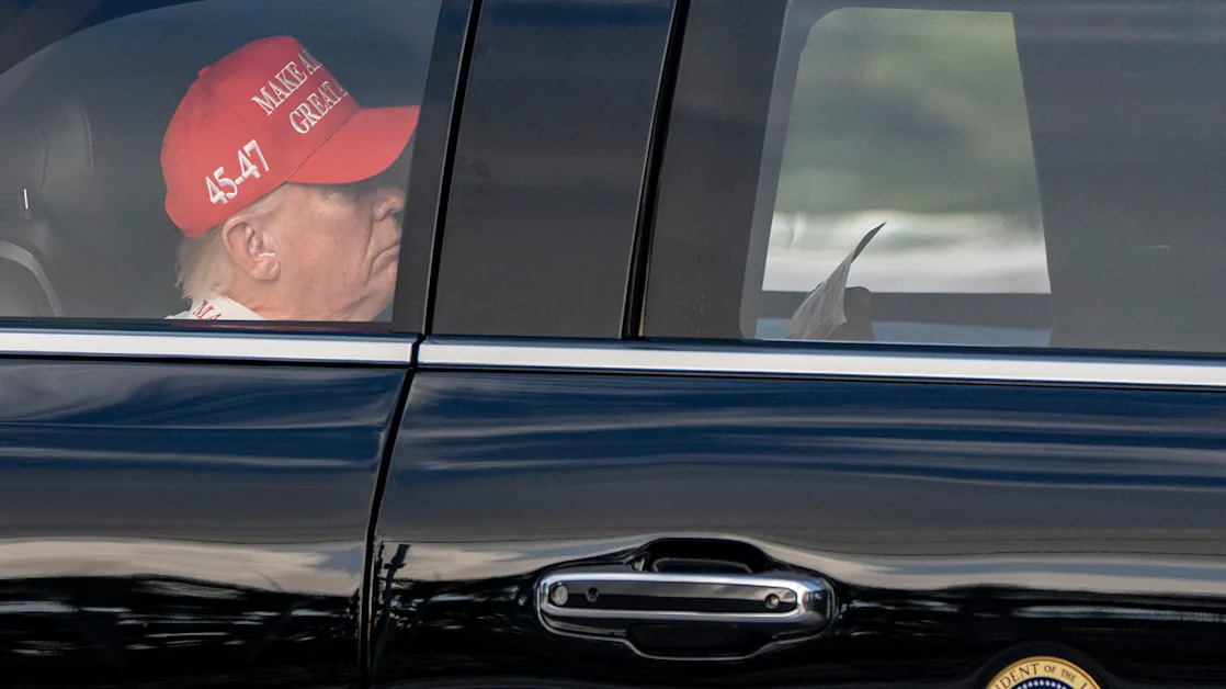 'I find it impossible to catch my bearings': Yahoo Finance community reacts to Trump tariff stock market plunge