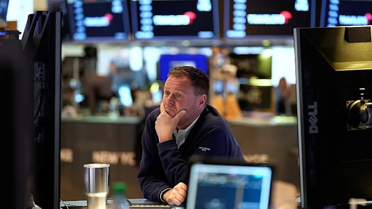US markets sink further as Europe offers openness to zero tariffs