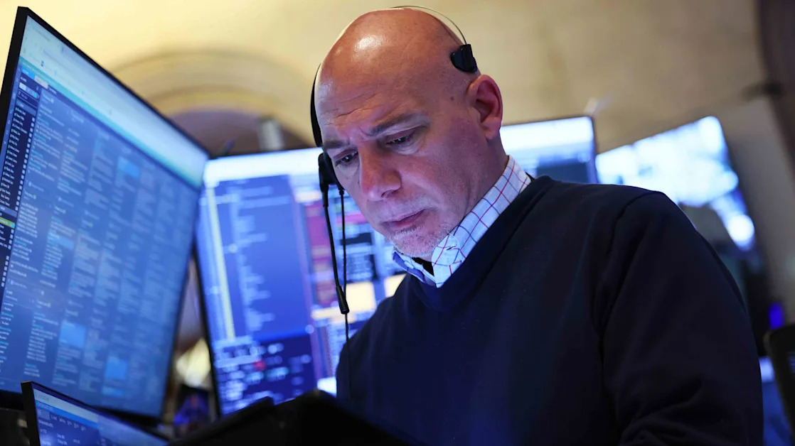S&P 500 Gains and Losses Today: Homebuilder Stocks Fall as Pricing Pressure Lingers