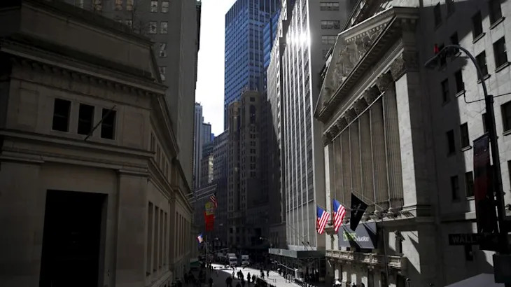 BofA, Oppenheimer latest on Wall St to slash S&P 500's annual target