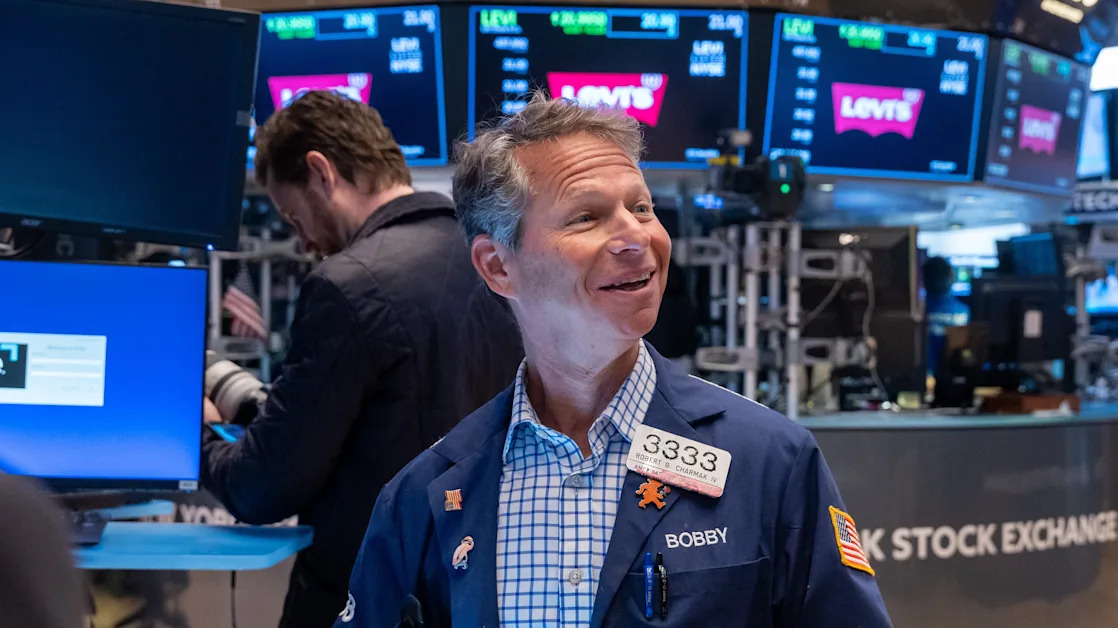 US stocks rally sharply after 3 days of tariff-fueled pain