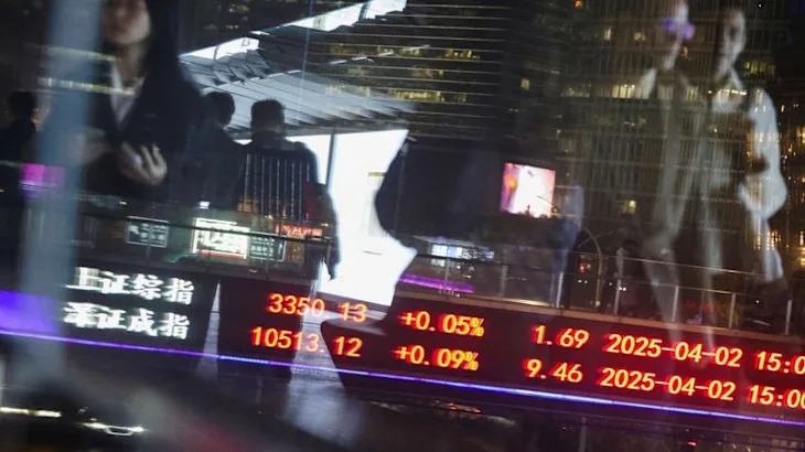 Chinese brokerages promise market support, firms set buybacks as trade war intensifies